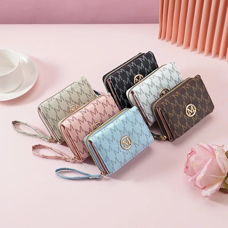Threefold Zipper Wallet with L - Wallets recension och pris