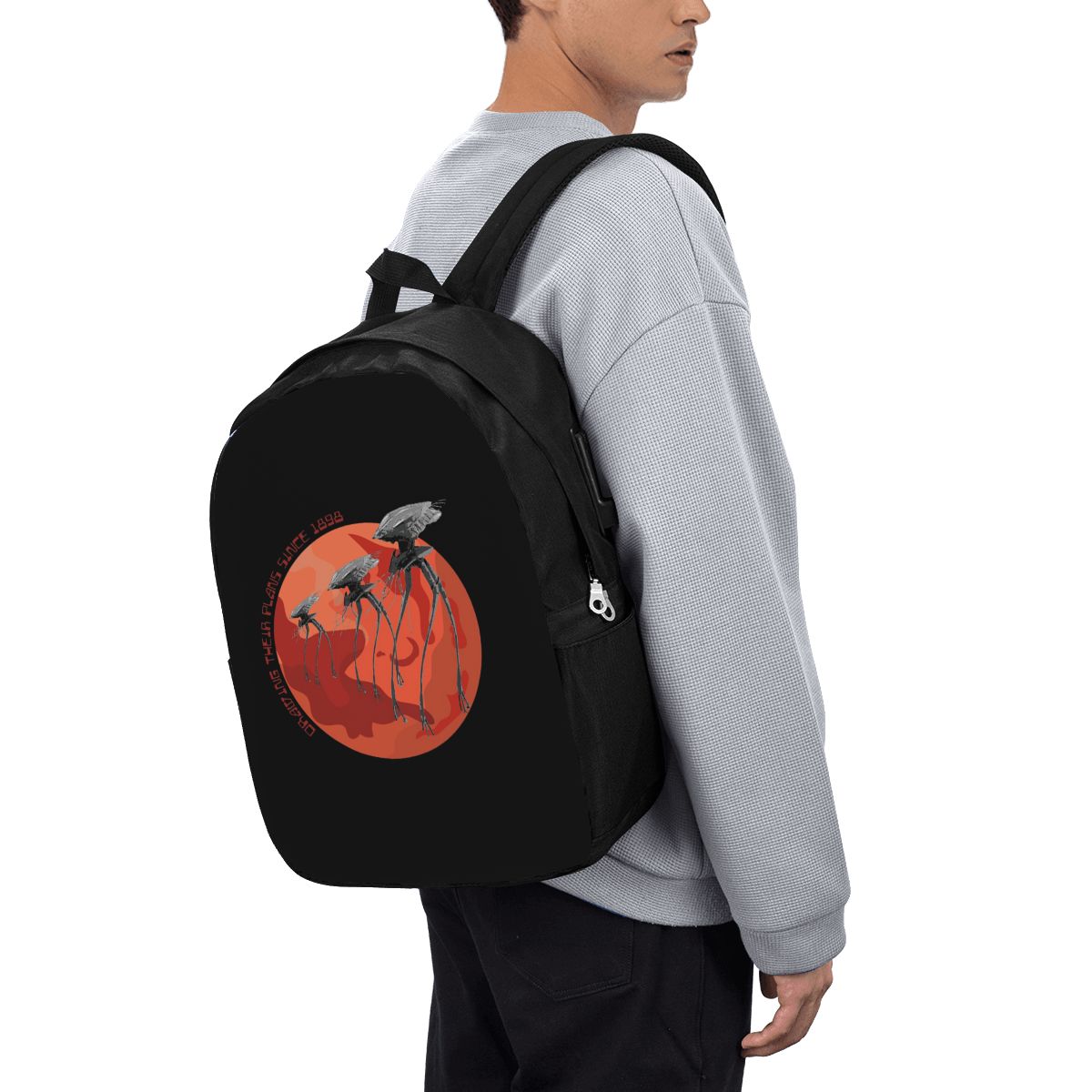 War Of The Worlds Drawing Thei - Travel Bags recension och pris